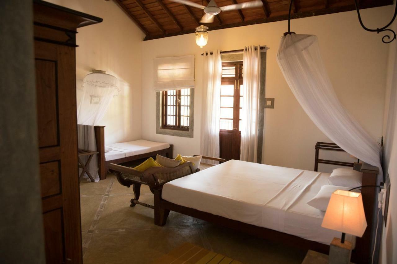 Villa Araliya Negombo Exterior photo