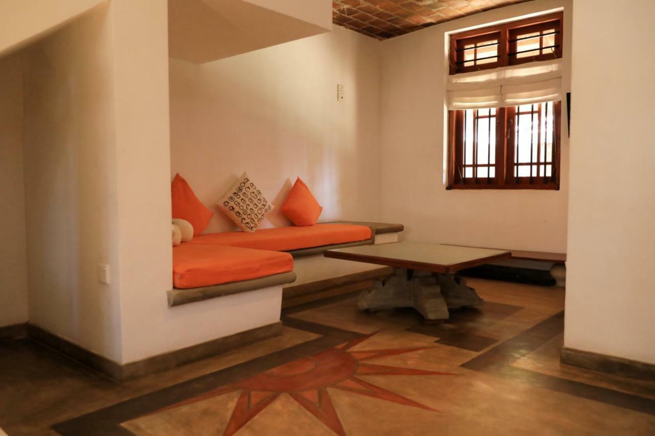 Villa Araliya Negombo Exterior photo