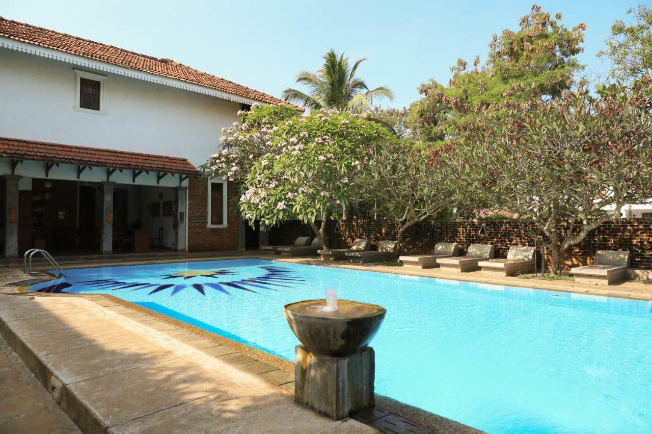 Villa Araliya Negombo Exterior photo